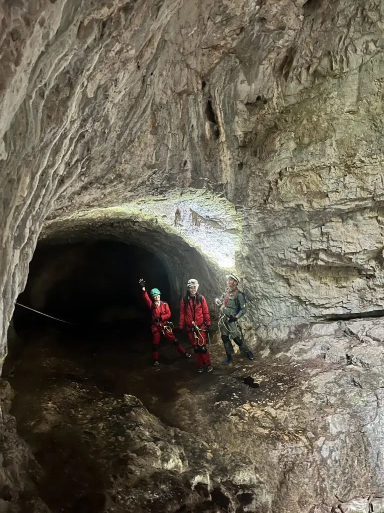 Hubei Canyoning & Caving